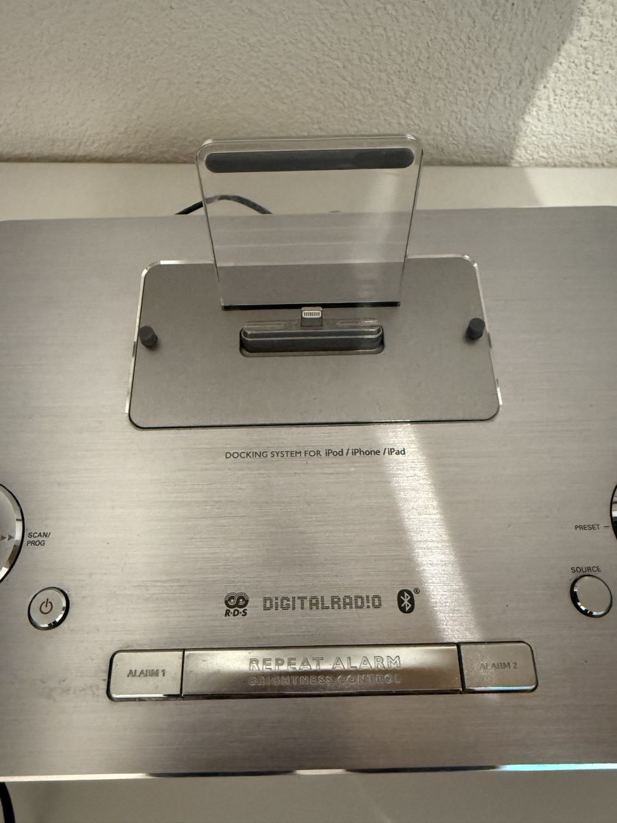 Docking station: Philips DS3500 Docking Station Digital Radio Bluetooth used – Usato da Zürich venduto da mha_mx9n 2