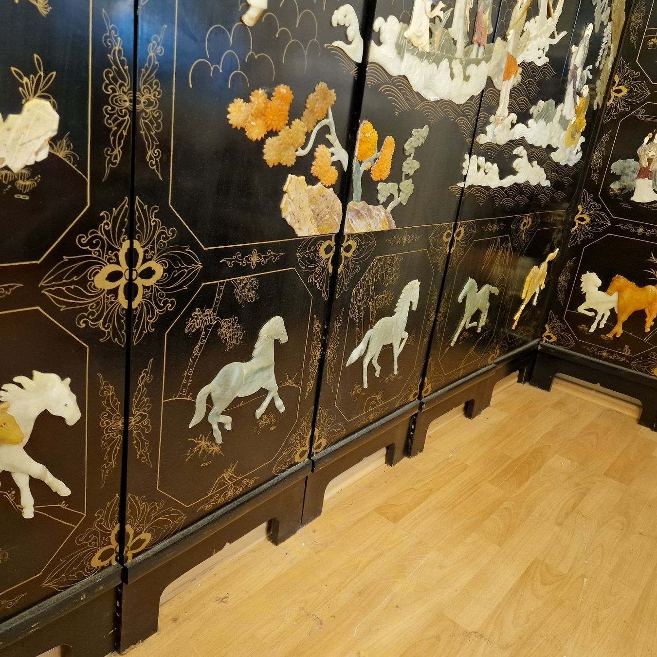 Paraventi: Asiatischer paravent, Raumteiler, mit echte Steine – Usato da BERN venduto da Intarsia 5
