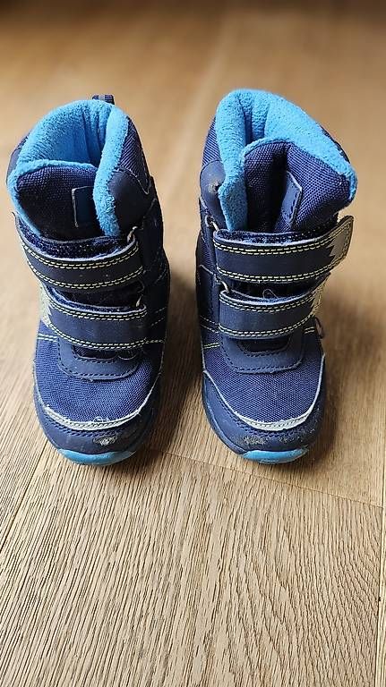 Chaussures garçon: Winterschuhe Jungs Gr 22 – D'occasion à Elgg par soleo509