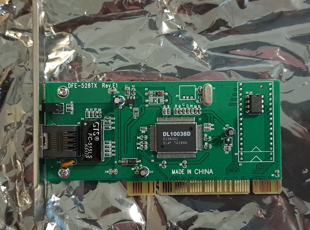 Carte Réseau D-Link DFE-528TX 10/100 Mbps - 1 Port - Occasion Fonctionnelle