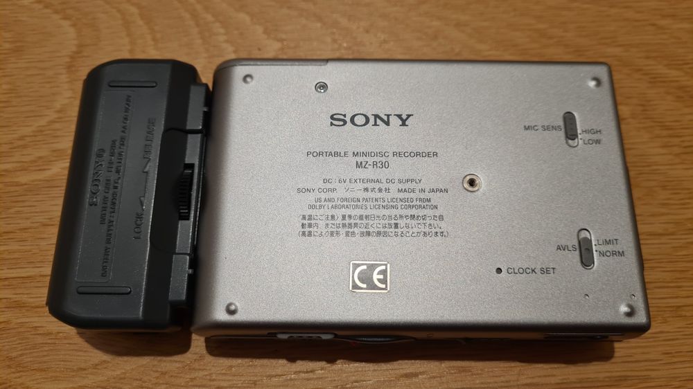 Original Vintage SONY MiniDisc Walkman Recorder MZR30 Kaufen auf Ricardo