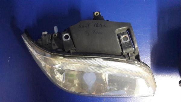 Seat Fari: Seat Ibiza Scheinwerfer li+re – Usato da Ibach venduto da Zingi73 5