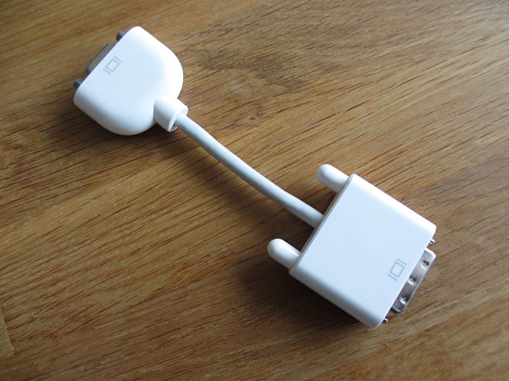 DVI auf VGA Adapter von Apple Neu | Kaufen auf Ricardo