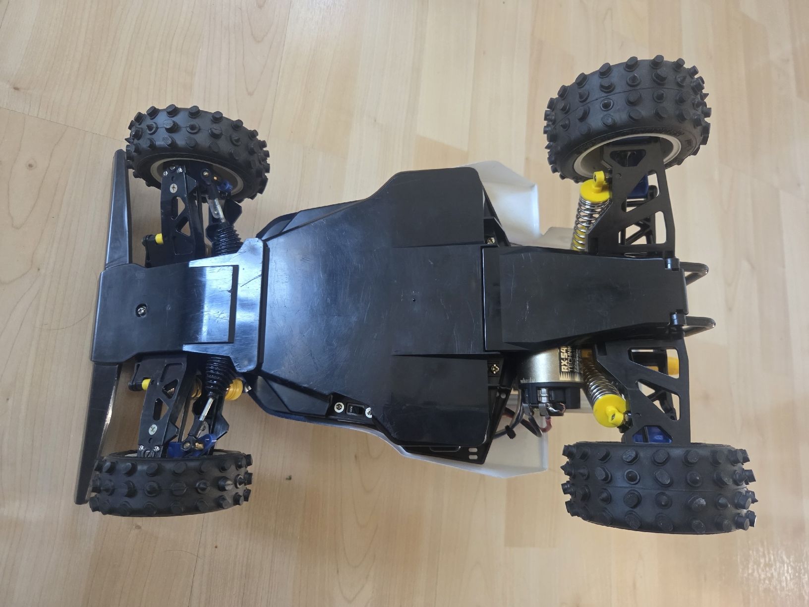 Tamiya Modellismo RC: Tamiya Bigwig – Usato da Reichenburg venduto da BEFunPower 4
