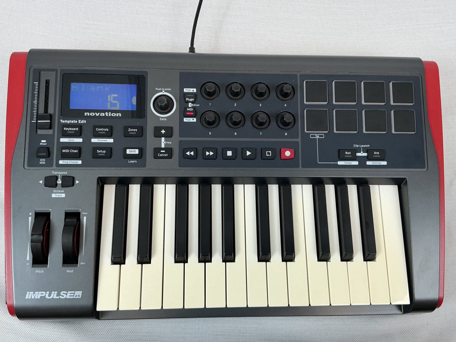 Novation Strumenti musicali: NOVATION Impulse 25 Midi Keyboard Controller – Usato da Richterswil venduto da Restwert_Richterswil 2
