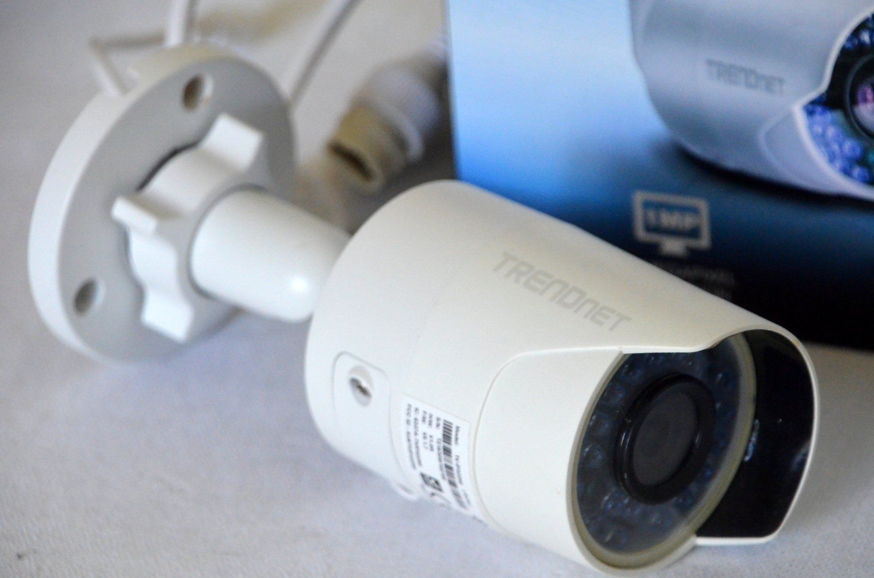 Alarmanlagen: TRENDnet TV-IP322WI Außenkamera / caméra extérieure – Neu (gemäss Beschreibung) aus Collonges von arashee 1