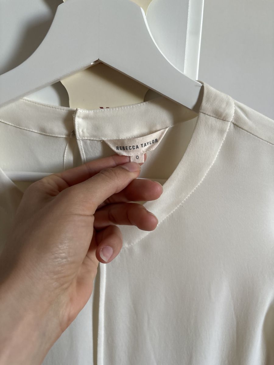 Blusen: Off-White Ruffle Blouse - 100% Seide – Neu (gemäss Beschreibung) aus Oberhasli von ani_97f7 1