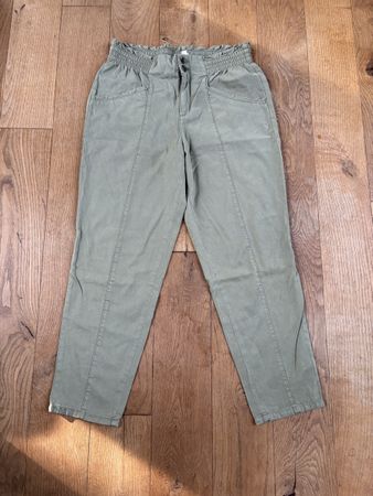 Esprit leichte Sommerhose in Grösse 40 