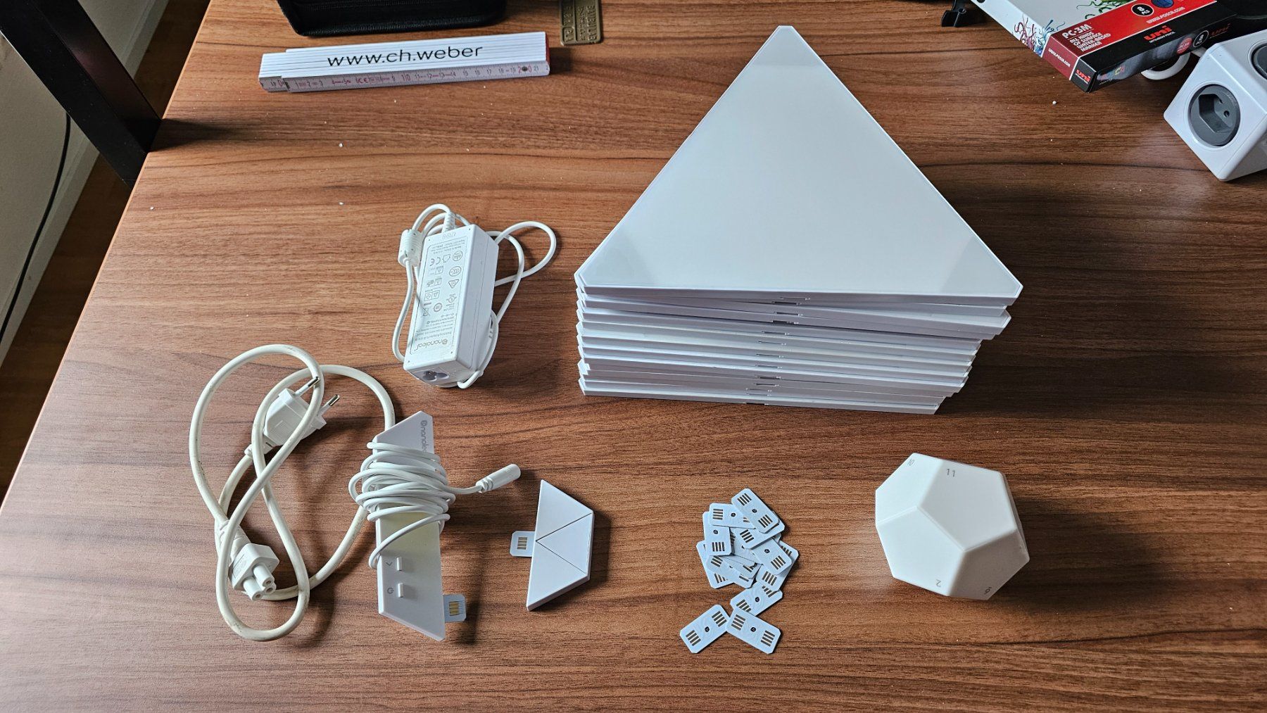 Nanoleaf Lampade: nanoleaf Light Panels - komplettes Set - 15 Panels – Usato da Niederwil AG venduto da pat_fx2s 3