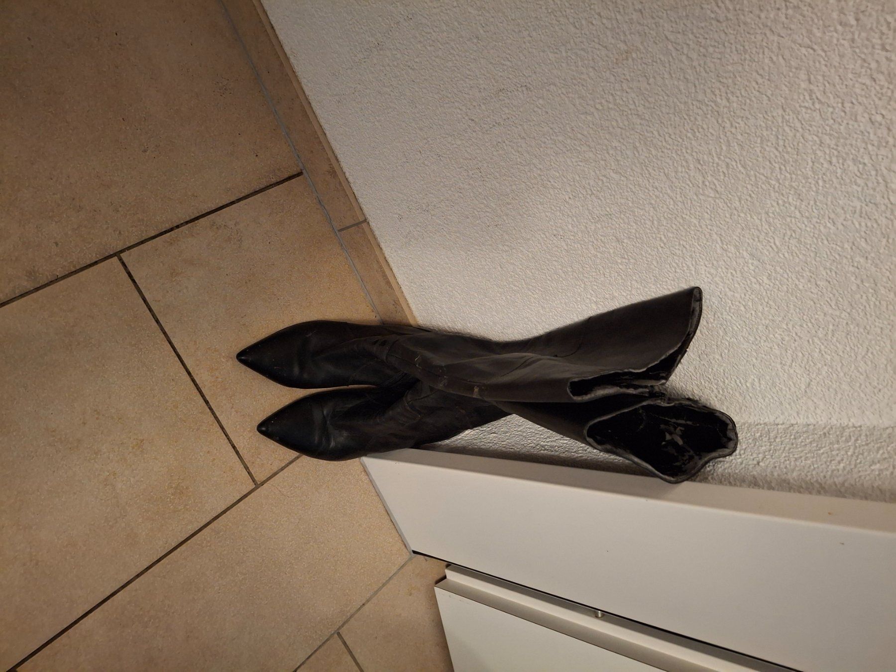 Damenschuhe: Gebrauchte echt Lederstiefel – Gebraucht aus Wallisellen von lad_xkd6 1