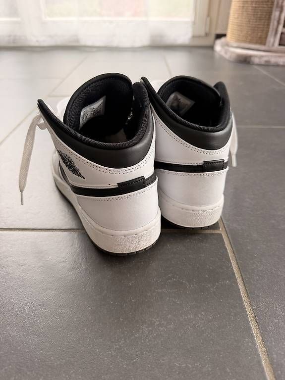 Jordan Scarpe da uomo: Nike Jordan Sneaker 38.5 – Nuovo (secondo la descrizione) da Bonstetten venduto da Tschiggi-me 1
