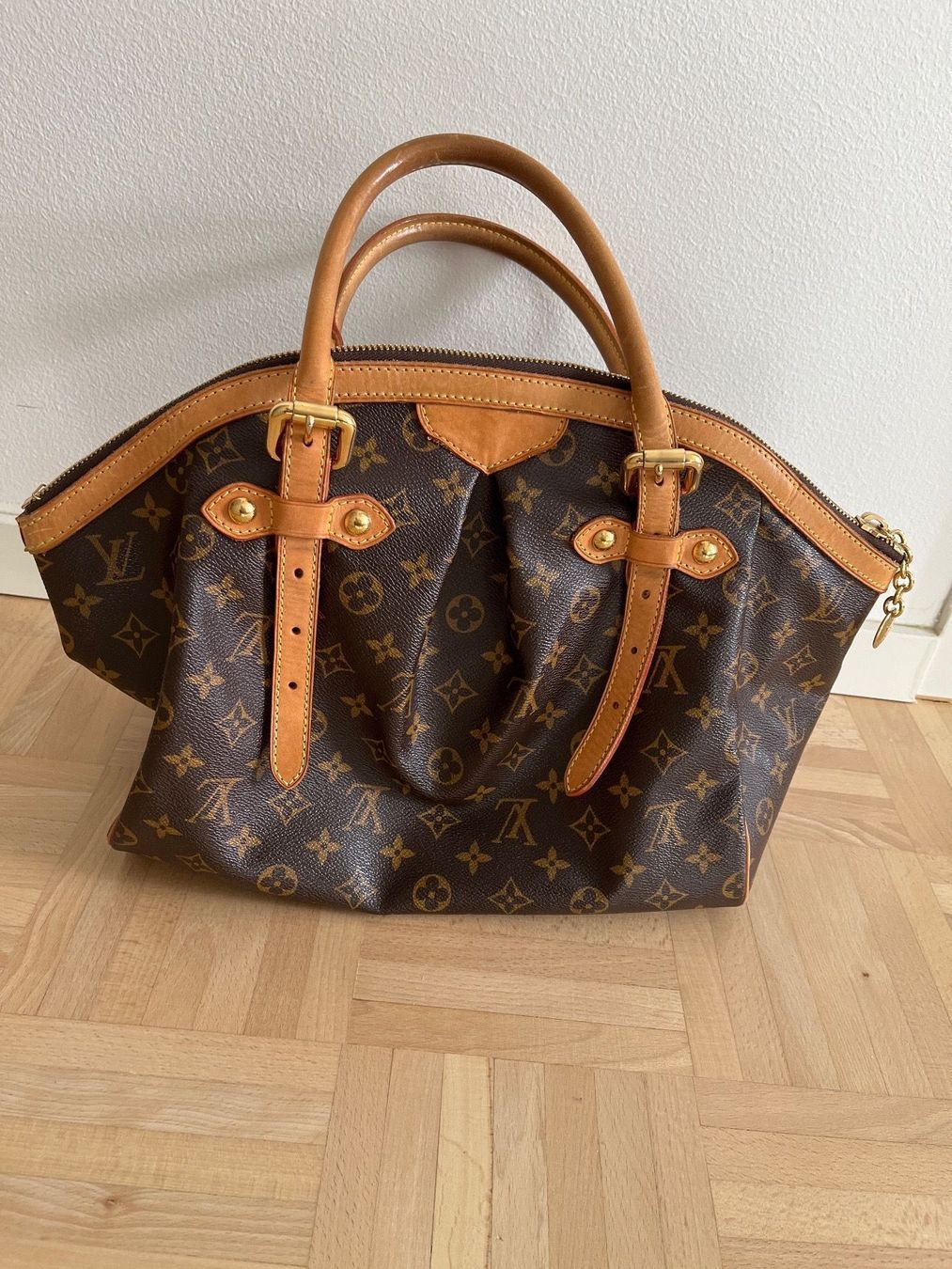 Louis Vuitton Borse da donna: Louis Vuitton Tivoli GM – Usato da Meilen venduto da Emma_321 2