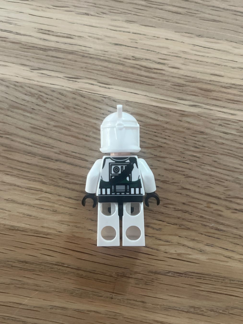 Lego Giocattoli: Lego Star Wars Minifigur Commander Gree – Nuovo (secondo la descrizione) da Wimmis venduto da Aluethi 1