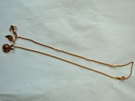 Collier or jaune 750 avec pendentif soleil lune DG
