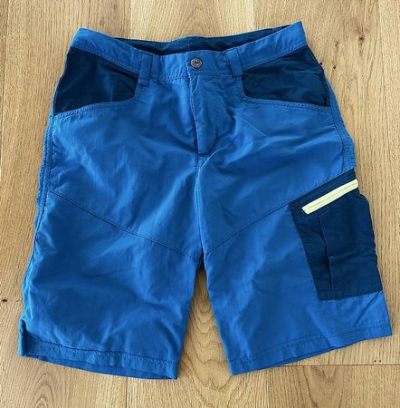 Kinder Outdoor kurze Hose Gr. 150 /  12-13J