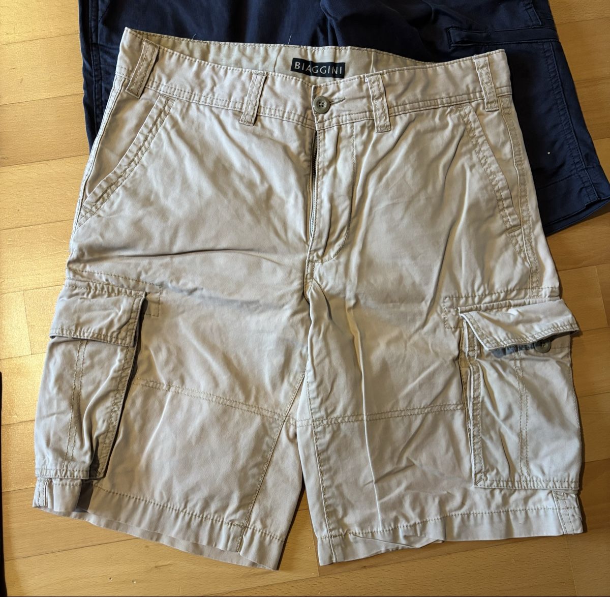 Pantaloni: 5 Hosen Grösse 33 – Usato da Bonstetten venduto da swiss_diver 4