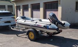 Boot YAM330s inkl. Motor 8PS + Anhänger (ab MFK)