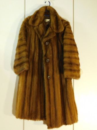 Oskar Müller Zürich -Pelz Mantel