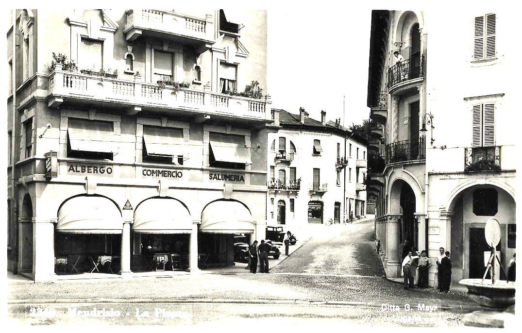 Cartoline postali: AK MENDRISIO 1942 Personen – Usato da Schlossrued venduto da Aronliam