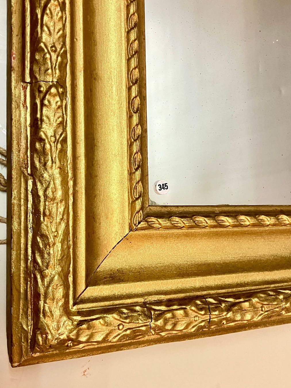 Specchi: Antiker Wandspiegel mit Aufsatz – Usato da Horw venduto da luzernicus 7