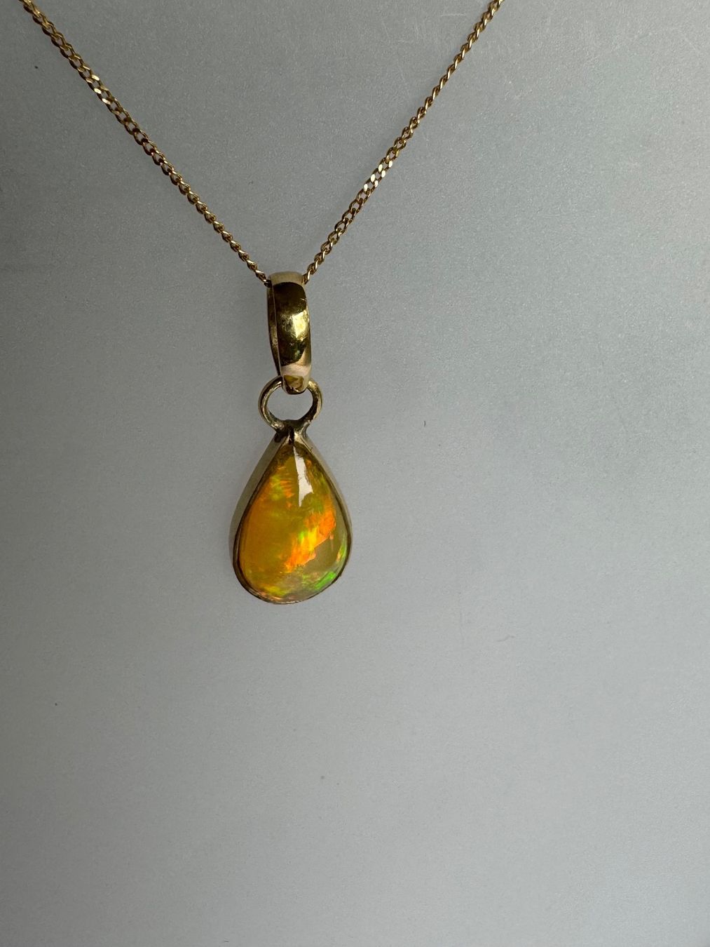 Ciondoli: Anhänger Mit Opal.Gelbgold 750 – Nuovo (secondo la descrizione) da Bern venduto da Javero 3
