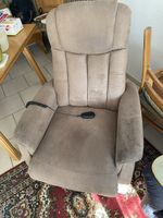 Aufstehhilfe Sessel Stoff Braun mit Kabel und Fernbedienung