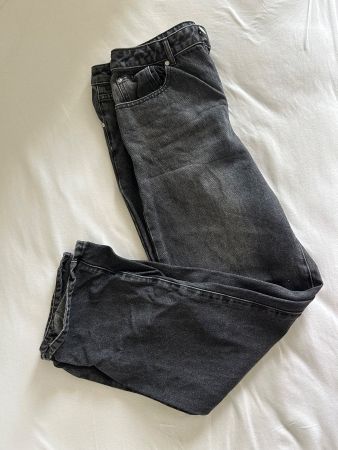 Schwarze Review Jeans, Wide Leg, Grösse W28, Top Zustand!