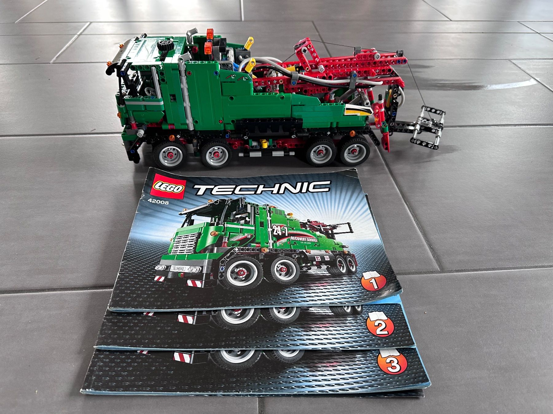 Technics Baukästen: LEGO Technic 42008 Service Truck Abschleppwagen – Gebraucht aus Rüegsauschachen von Stefu