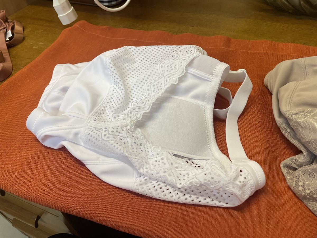Altra biancheria intima: BH Glamorise 105 I – Nuovo (secondo la descrizione) da Frauenfeld venduto da Waldtaube53 4