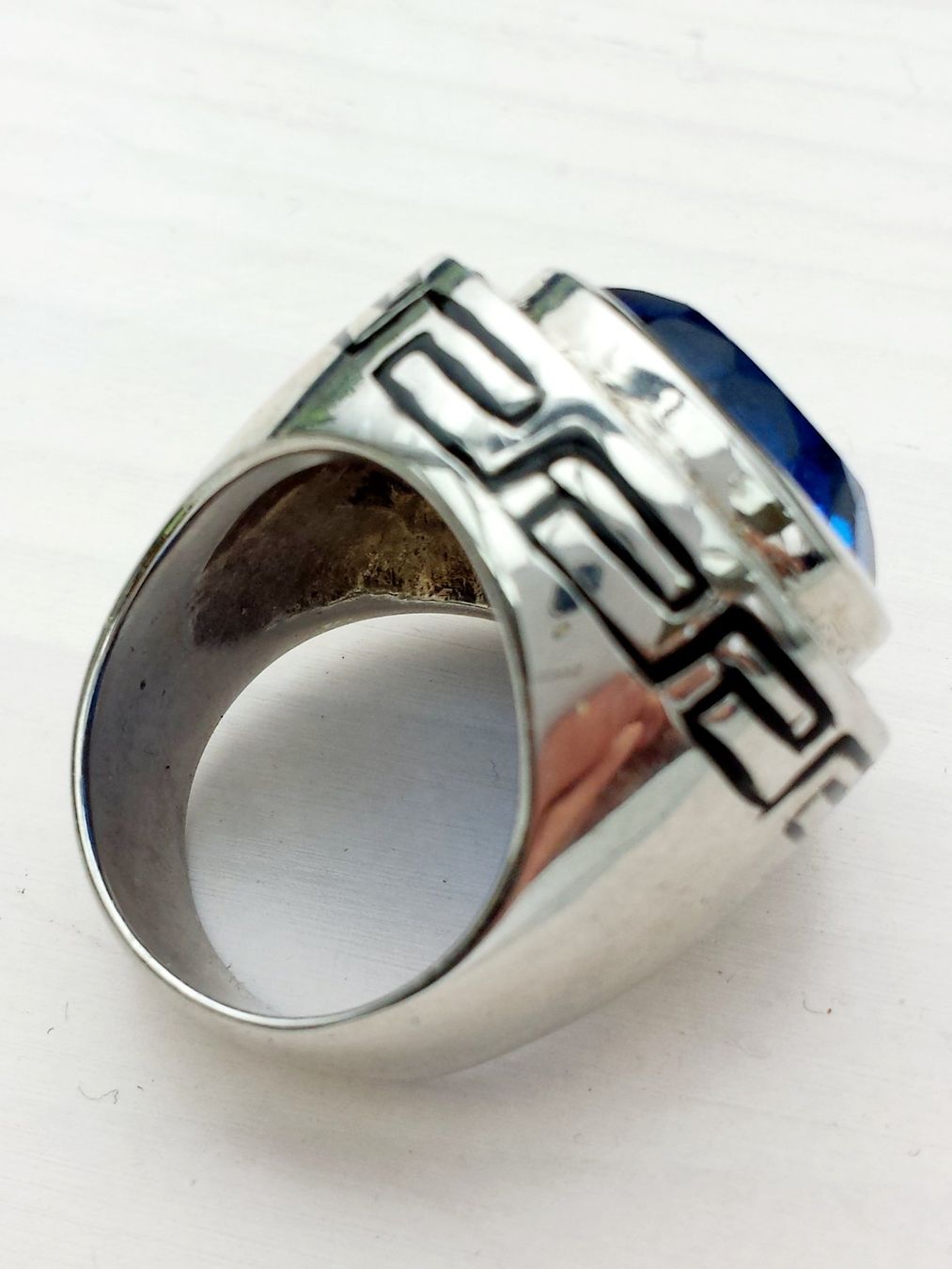 Anelli: Massiver Ring mit leuchtend blauem Stein Grösse 58 – Nuovo (secondo la descrizione) da Zürich venduto da ben_mn5h 6