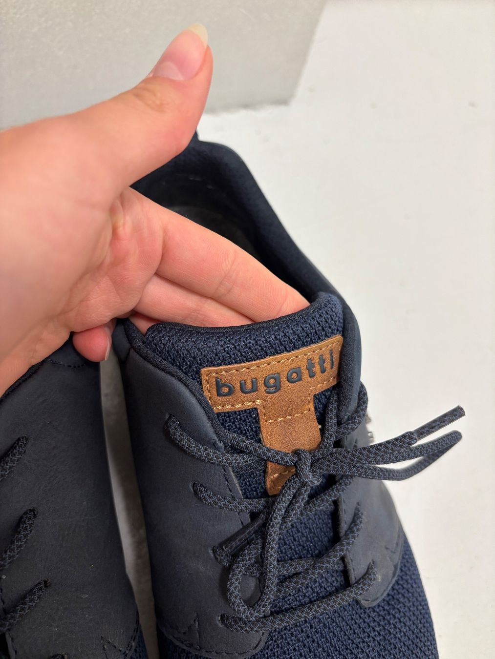 Bugatti Scarpe da uomo: Bugatti Herrenschuhe, 44, neuwertig – Usato da Ueberstorf venduto da ori_98gq 2