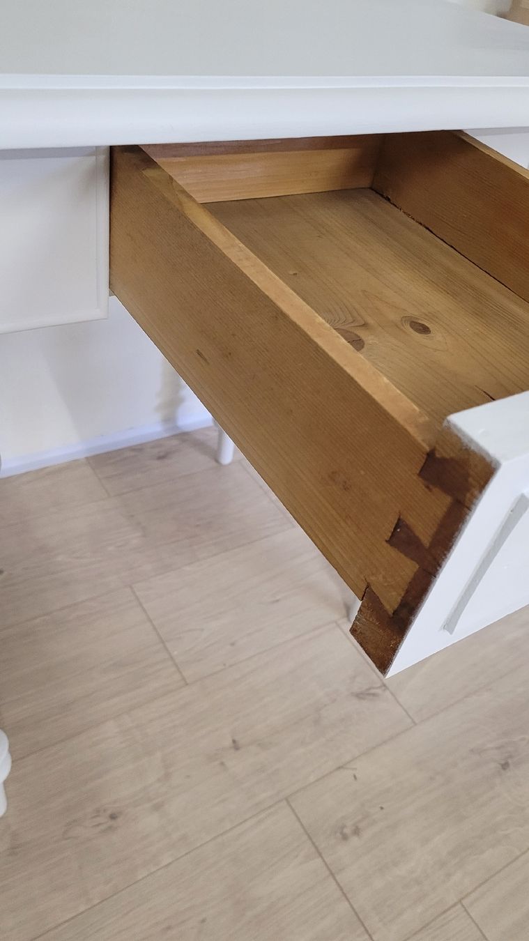 Tavoli: antiker Holztisch – Usato da Elgg venduto da Limone2018 5