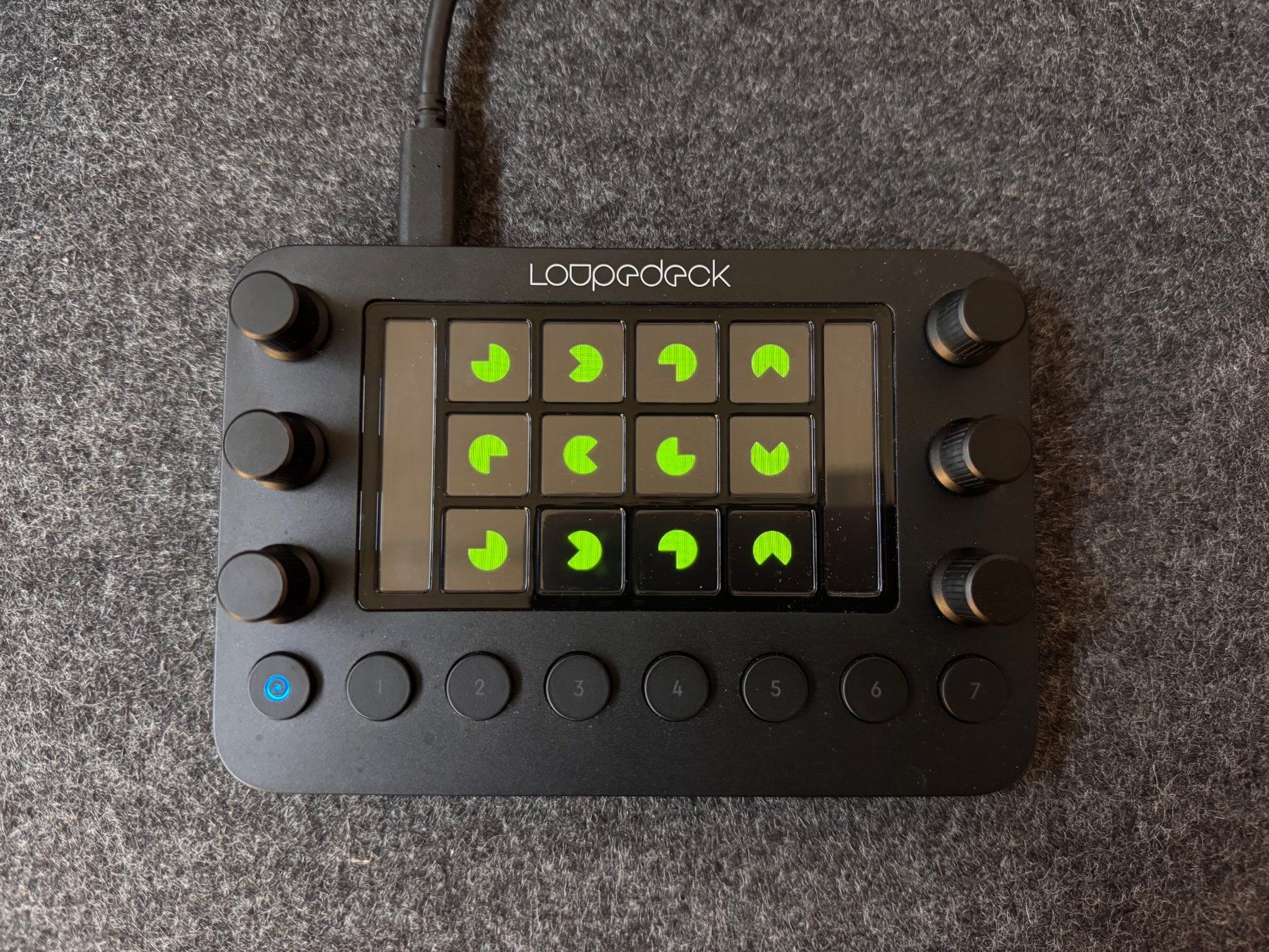 Tastiere: Loupedeck Live Controller NP CHF 365 – Usato da Bern venduto da Okeanos