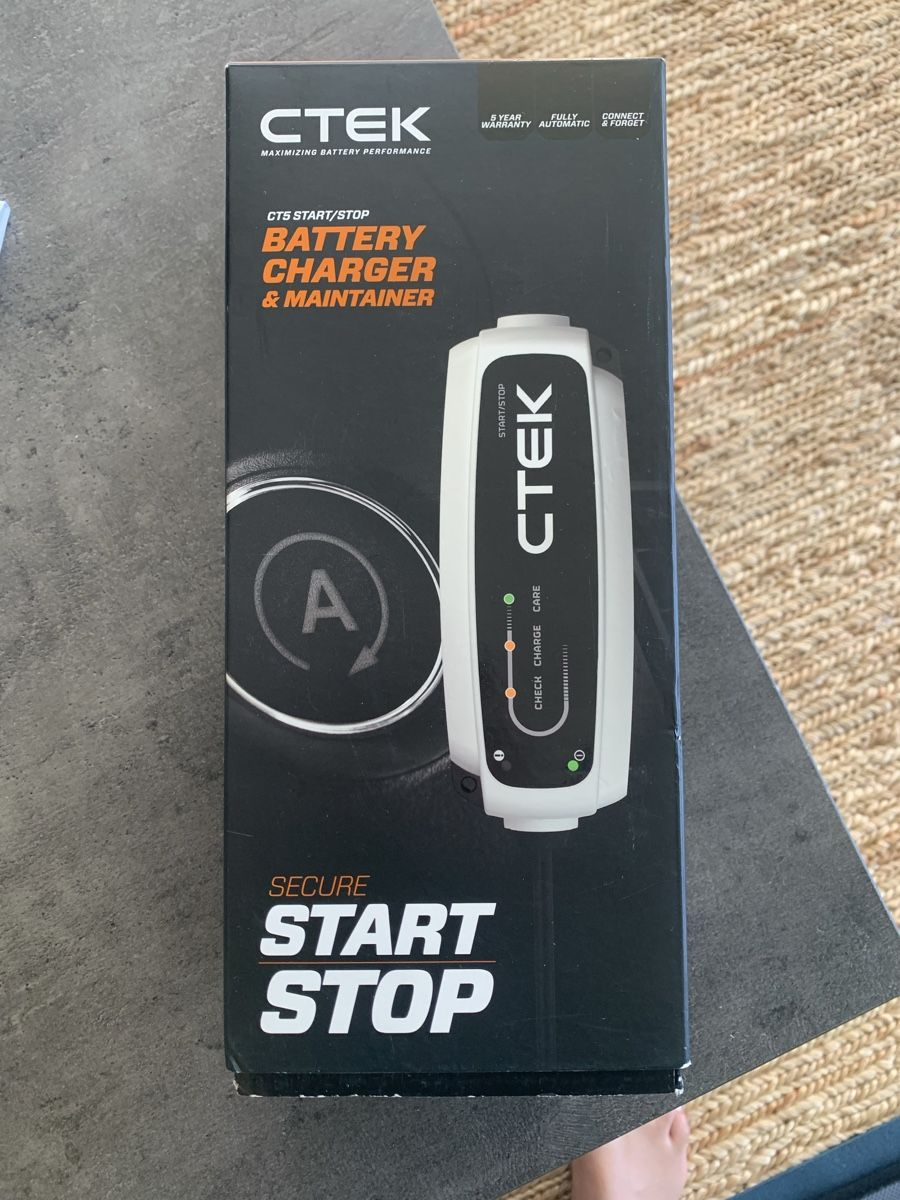 Ctek Chargeurs de batterie: Auto Battery Charger – D'occasion à Oberwil b. Zug par silaek