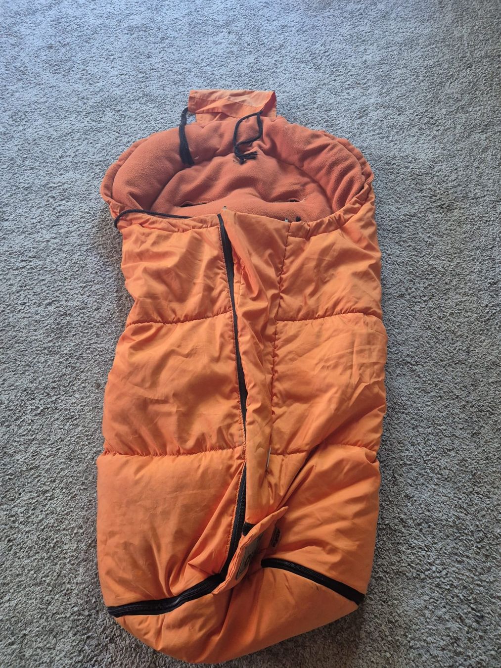 Odenwälder Sacchi a pelo: Odenwälder Fusssack xl Orange – Usato da Oberdorf NW venduto da niederj 3