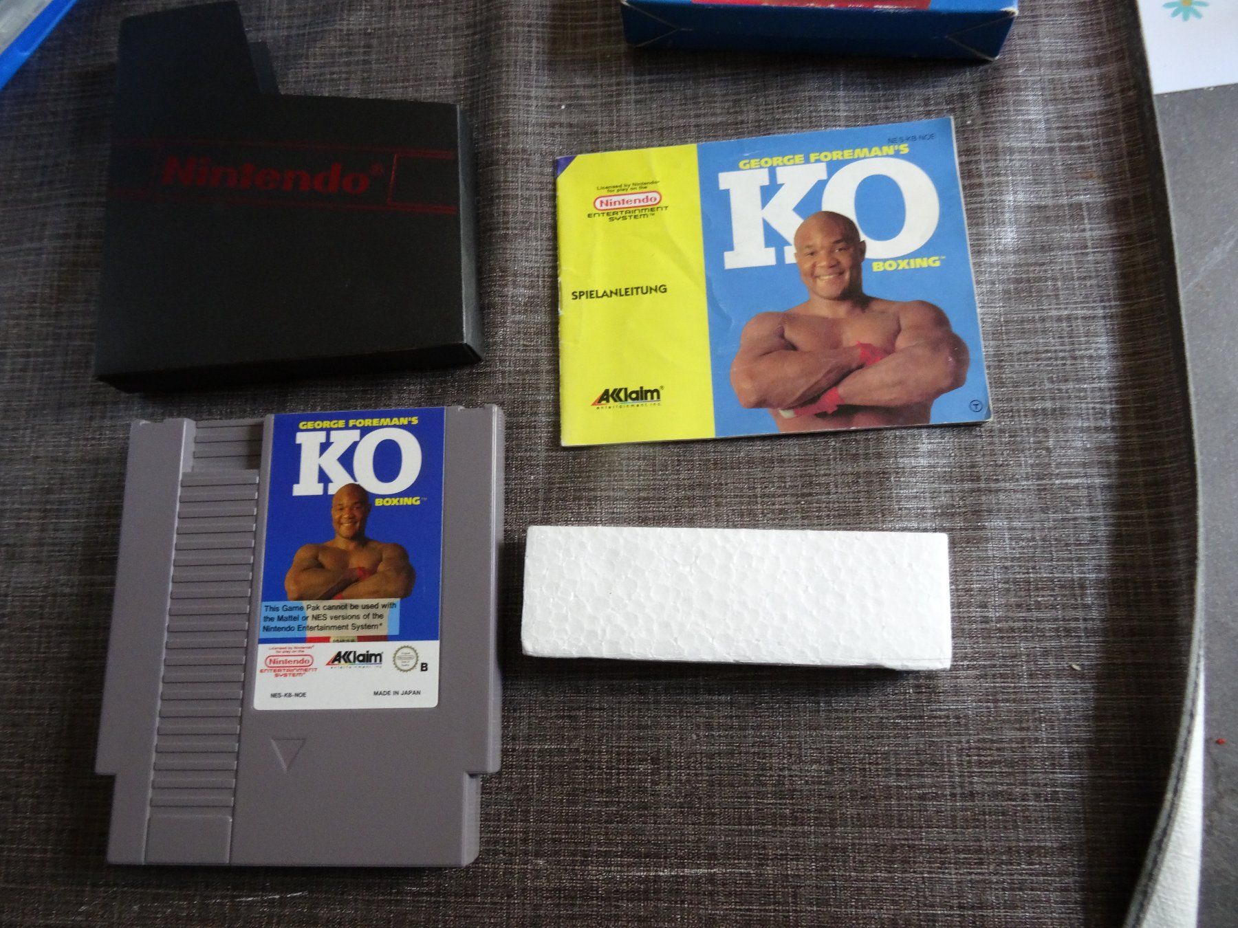 Nintendo Giochi: George Foreman's KO Boxing NES OVP – Usato da Olten venduto da Disc-Ausverkauf 7