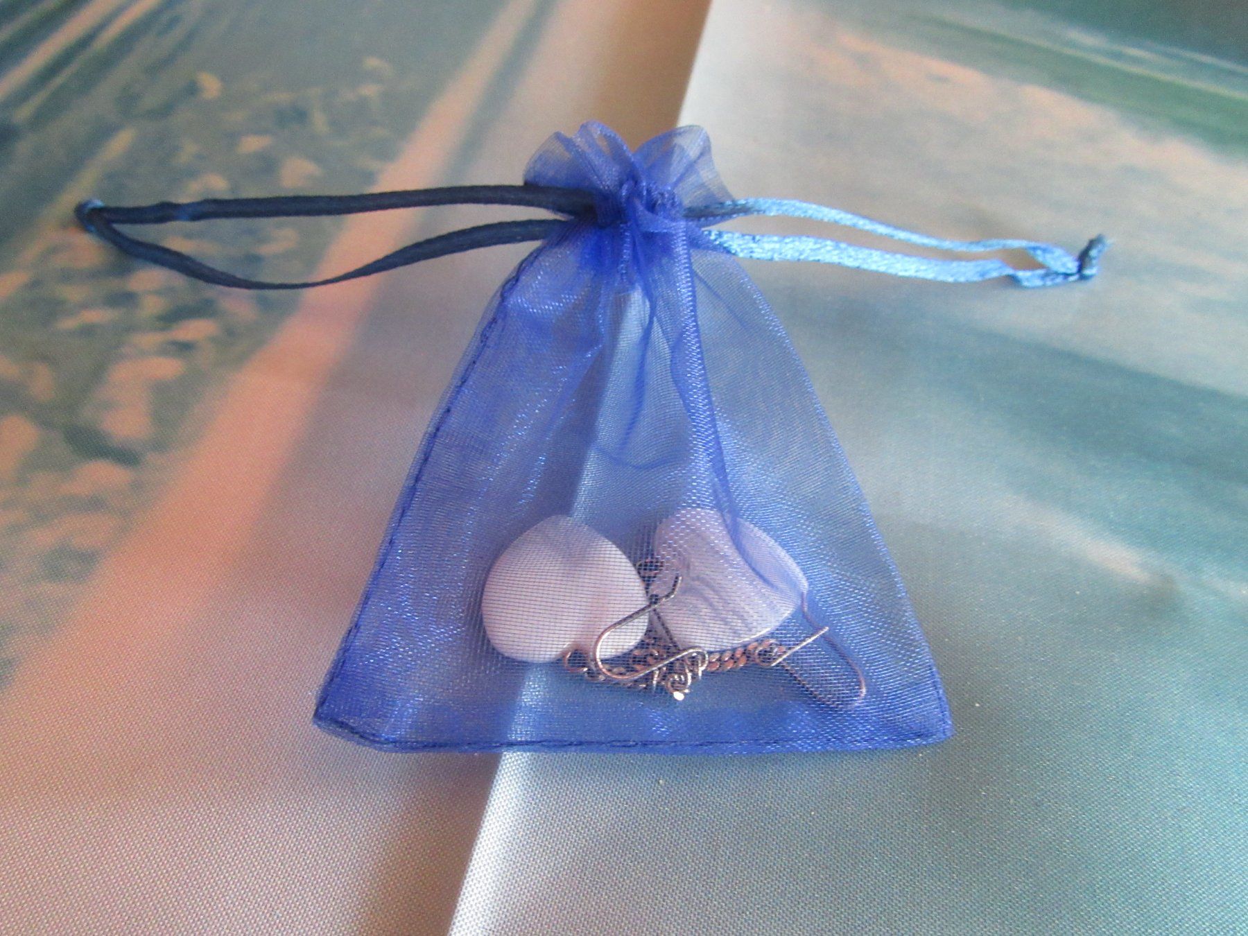 Ohrringe & -stecker: Ohrringe Chalcedon (Hellblau) – Gebraucht aus Wattwil von wampi 2
