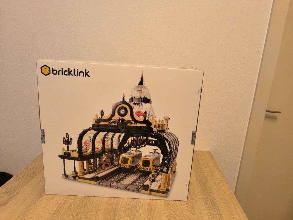 Lego Kit di costruzioni: Lego Bricklink Studgate Train Station - 910002 Neu & OVP – Nuovo e nell'imballaggio originale da Luzern venduto da bdu_yz77