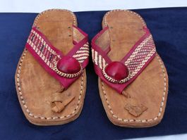 Sandale aus Leder handmade, einzigartig, Gr. 37,5 /38 Schuhe