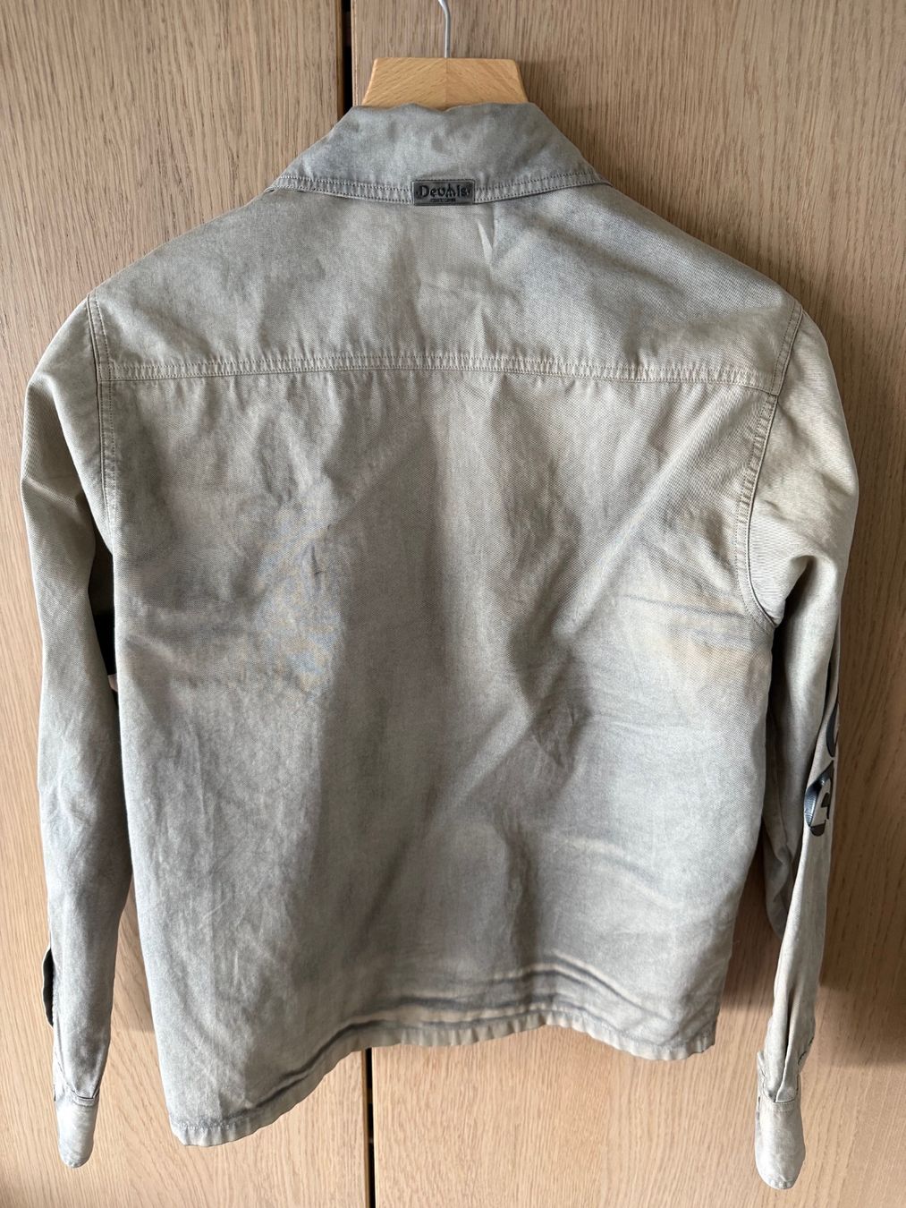 Roberto Cavalli Giacche: Veste Devils Roberto Cavalli, taille XS/153cm – Usato da St-Gingolph venduto da GoldenKeys 1