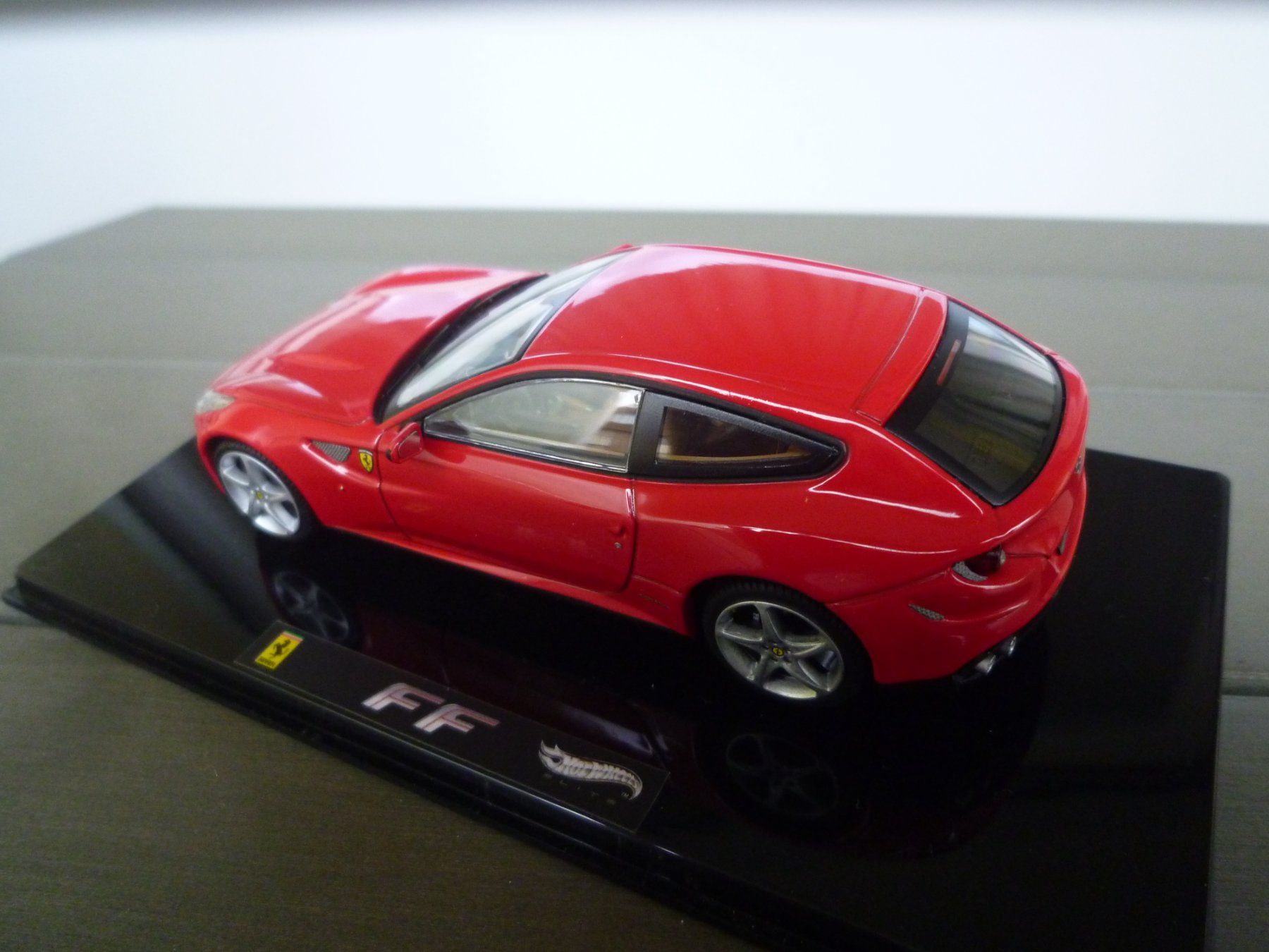 Ferrari Modellautos: Ferrari FF – Neu (gemäss Beschreibung) aus Flawil von Imperiosud 2