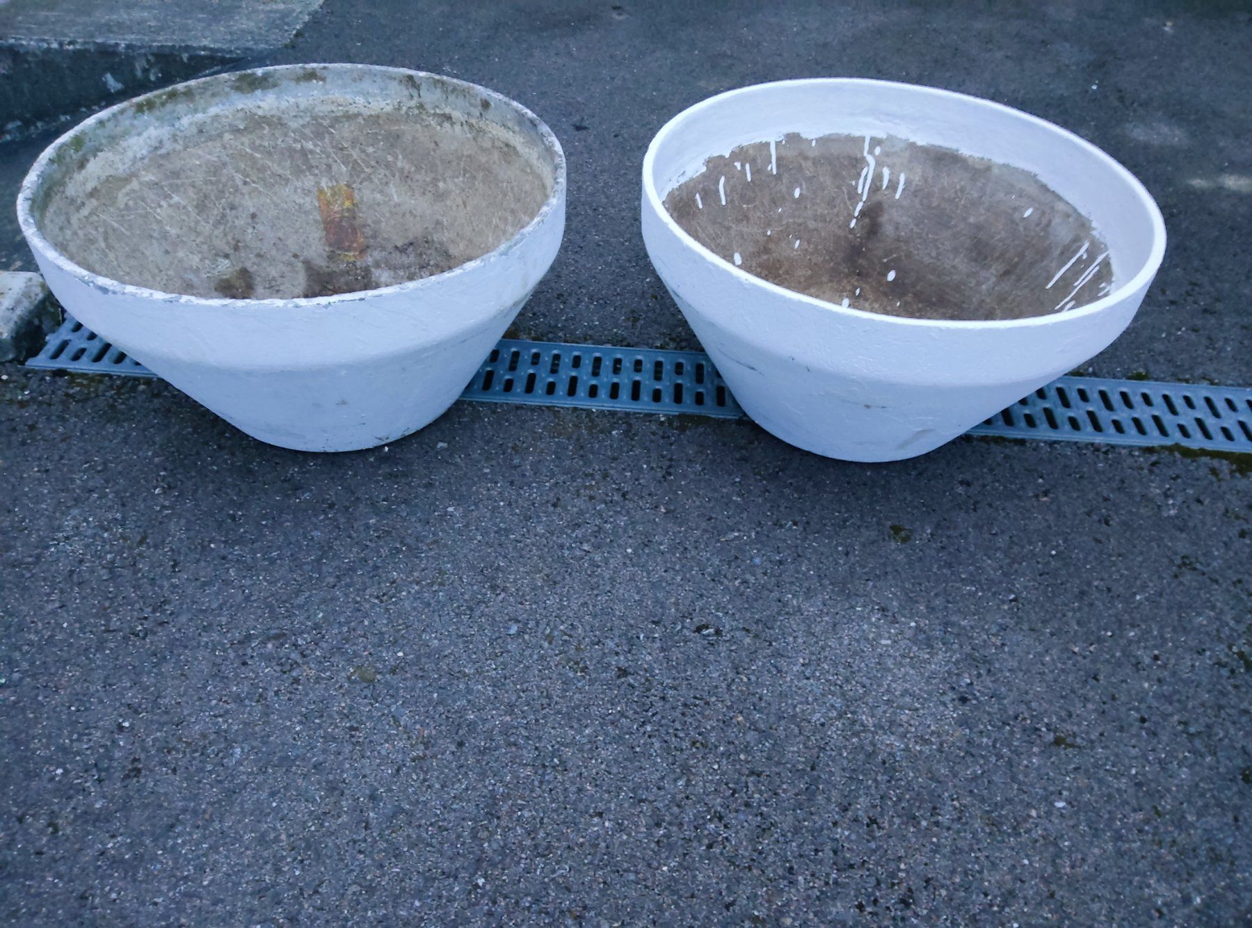 Eternit Vasi per fiori: 2 Jolis pots anciens, steintrog, après 1991 – Usato da Vicques venduto da prairie0809 4