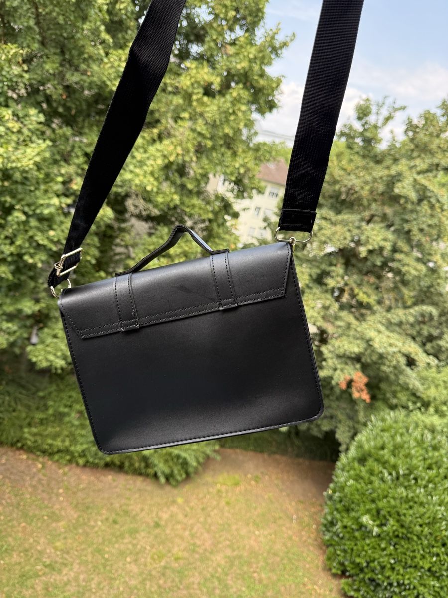 Borse: Tasche Hogwarts Harry Potter schwarz – Nuovo (secondo la descrizione) da Zürich venduto da ath_grq2 2