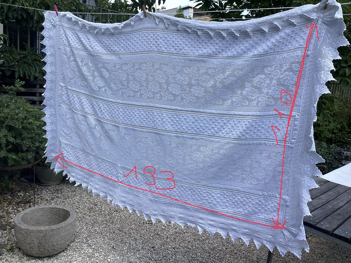 Couvertures: Bettüberwurf, Handarbeit, Baumwolle – D'occasion à Lenzburg par dbr_hf8w 1
