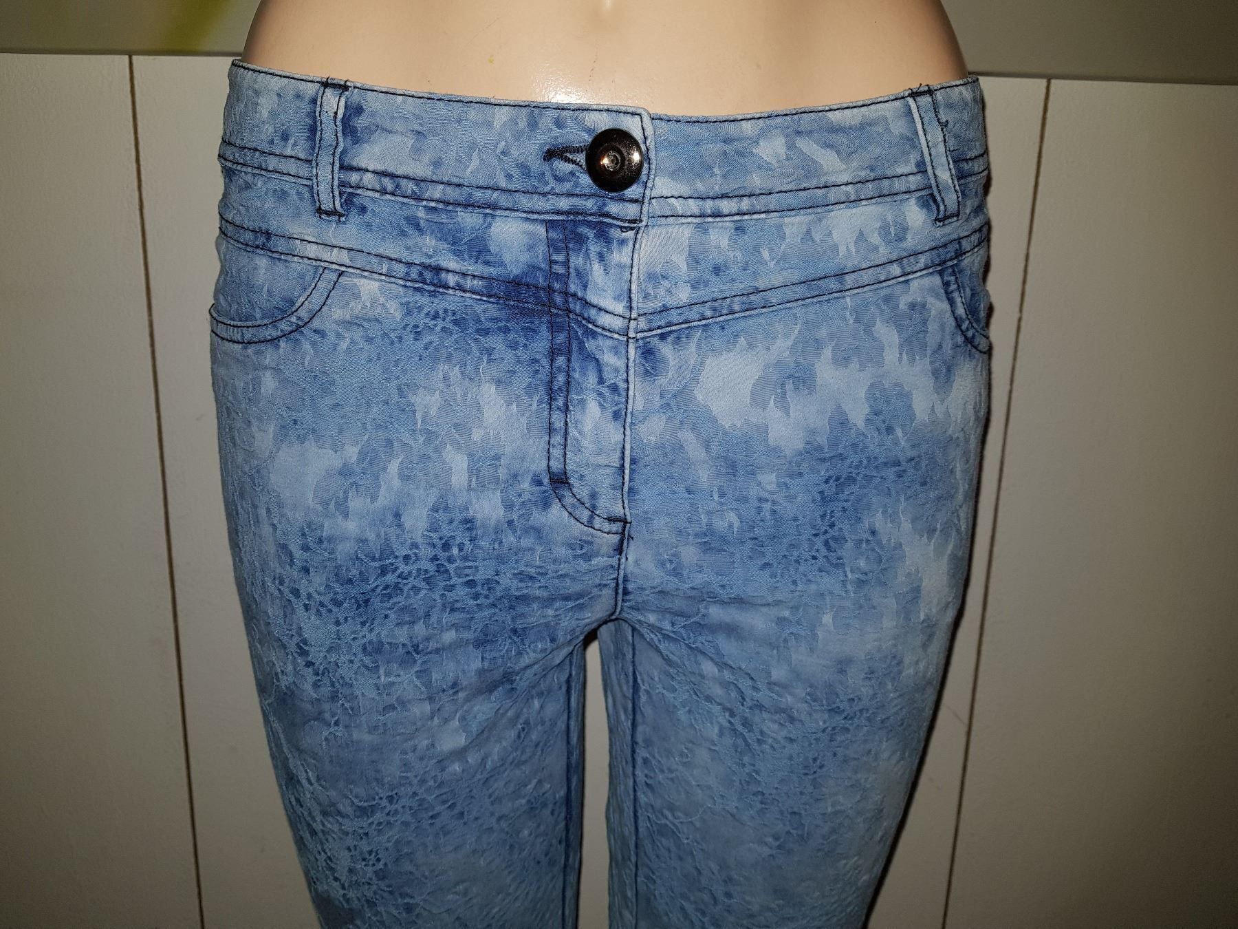 Biba Jeans: Jeans BIBA   Taille/Grosse  34 – Usato da Cossonay-ville venduto da Super-Price-Quality 1