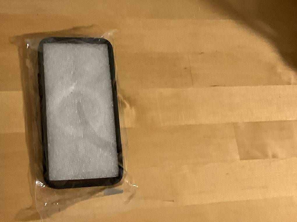 Cover & Protezioni schermo: Handy Hülle  – Usato da Illnau venduto da Fakiraa 1
