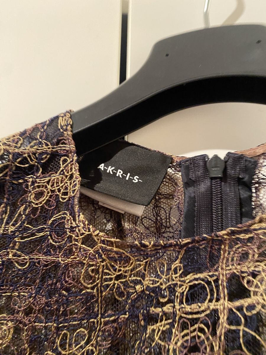 Akris Vestiti: Akris Lace Dress – Nuovo (secondo la descrizione) da Dürnten venduto da thecloset 3