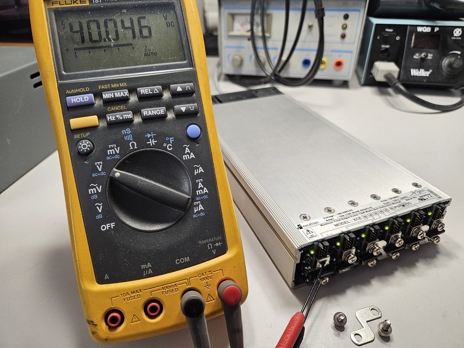 Componenti elettronici: Modulares Netzteil Excelsys mit 6 Modulen – Nuovo (secondo la descrizione) da Genestrerio venduto da GIDI02 8