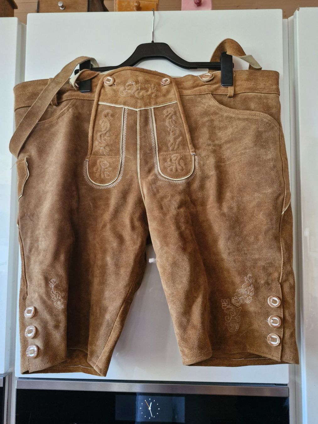 Pantaloni: Oktoberfest Herrenhose – Usato da Guarda venduto da rue_bpd7