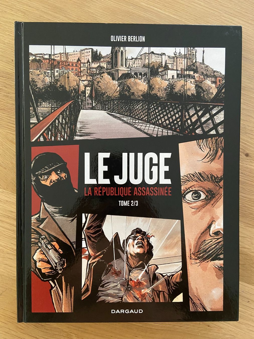 Fumetti: LE JUGE / TOME 2 / PREMIERE EDITION – Usato da Corcelles-près-Payerne venduto da 1562Comics